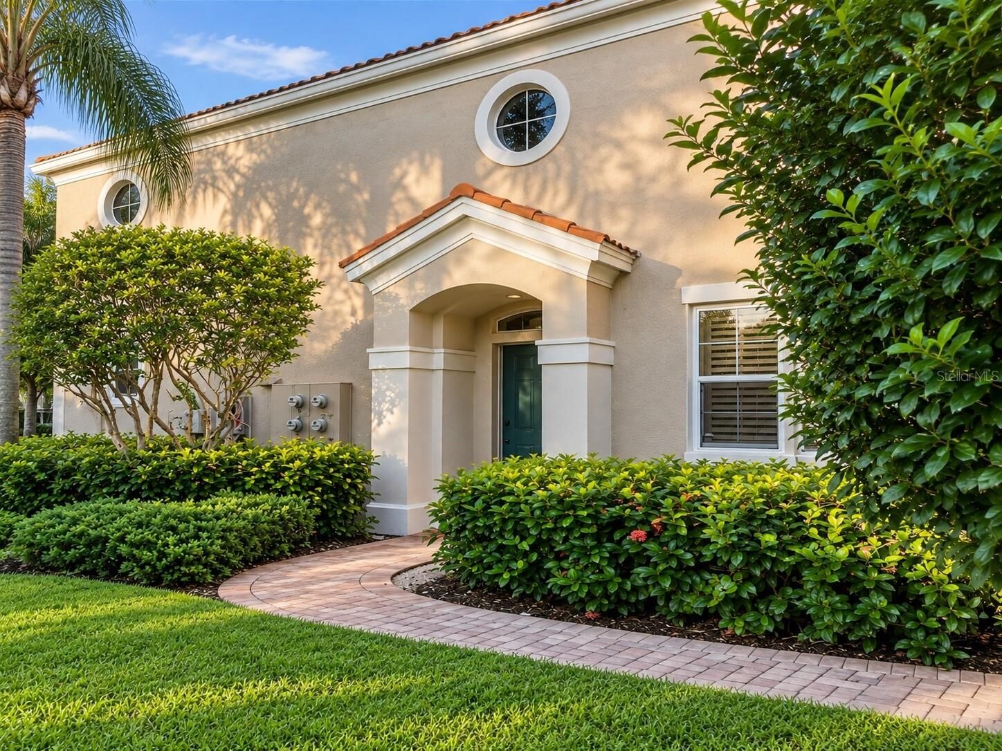 Property Photo:  5235 Parisienne Place 101B28  FL 34238 