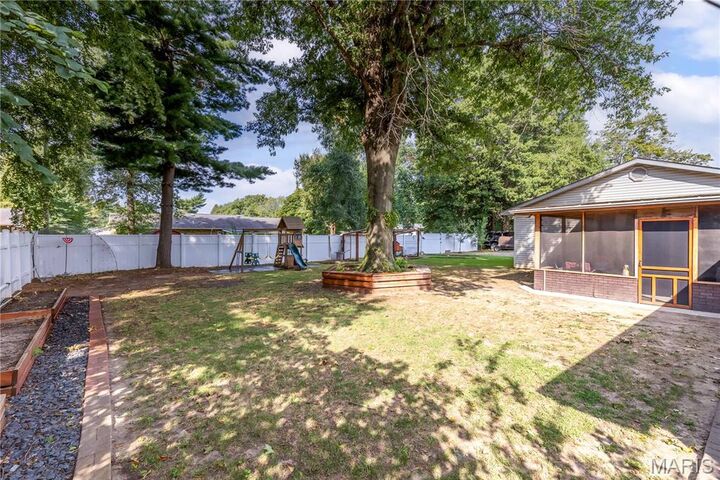 Property Photo:  725 N West Street  MO 63801 