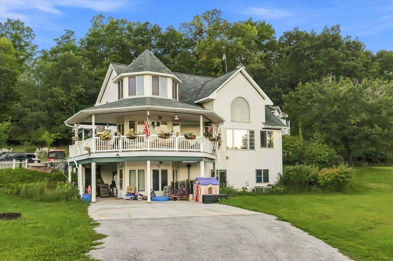 Property Photo: N3050 County Road S - WI 53011