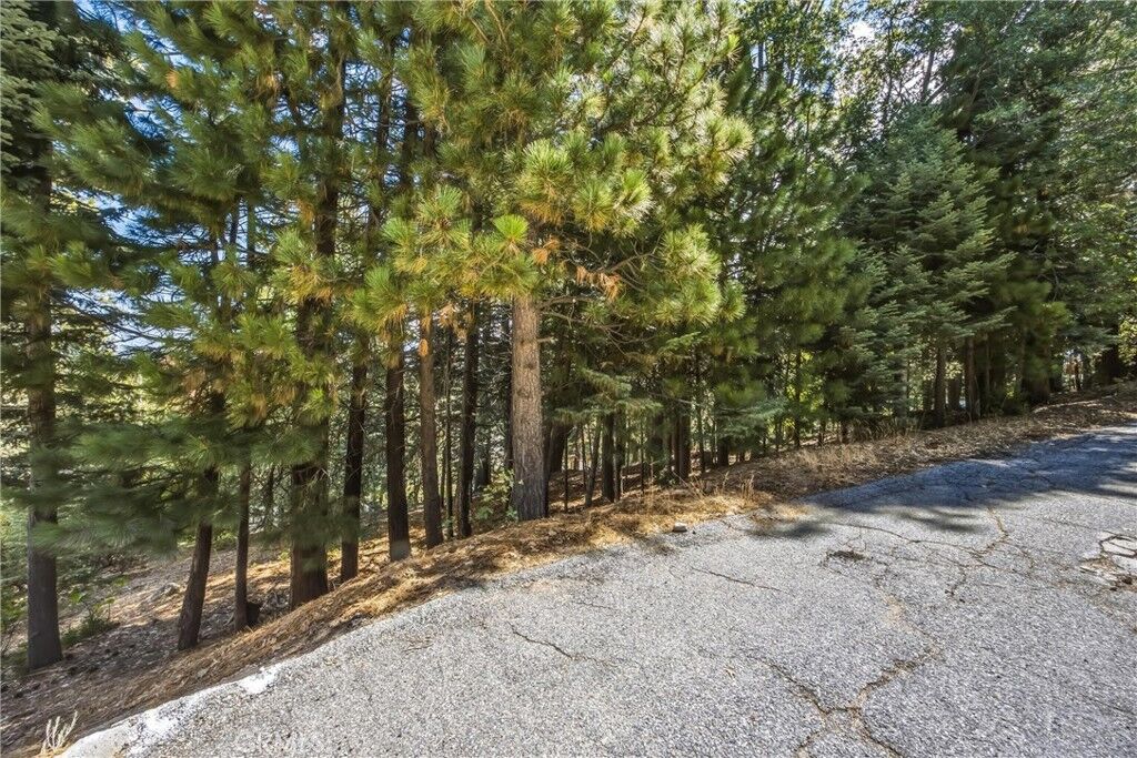 Property Photo:  301 Fairway  CA 92352 