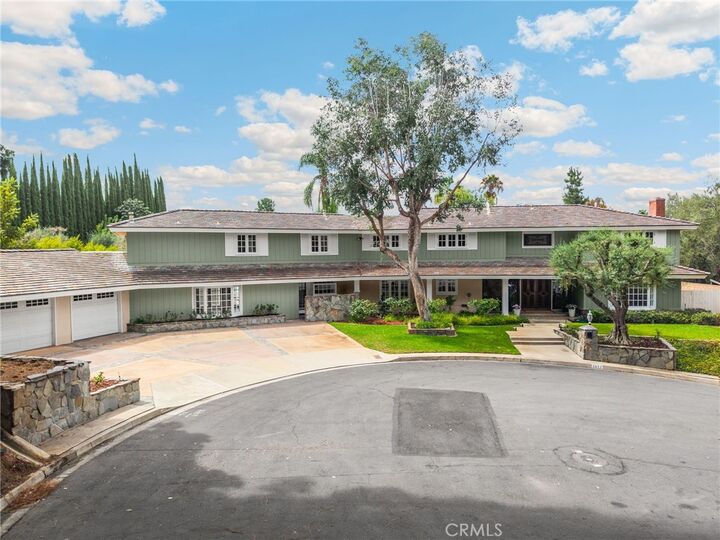 Property Photo: 1612 Wyndham Court CA 92705