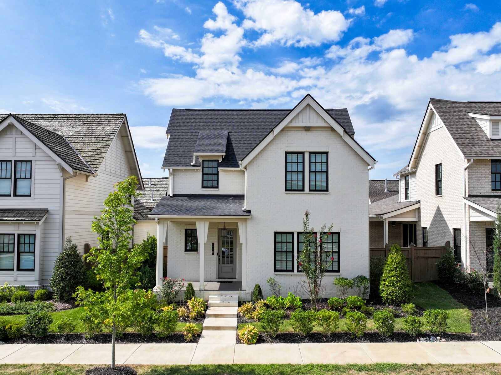 Property Photo:  110 Saddlewalk Dr  TN 37179 