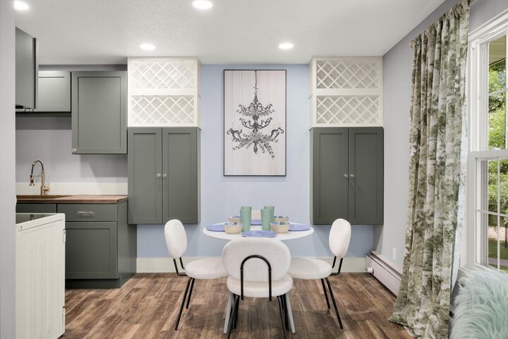 Property Photo: 1004 Westbrooke Way 8 MN 55343