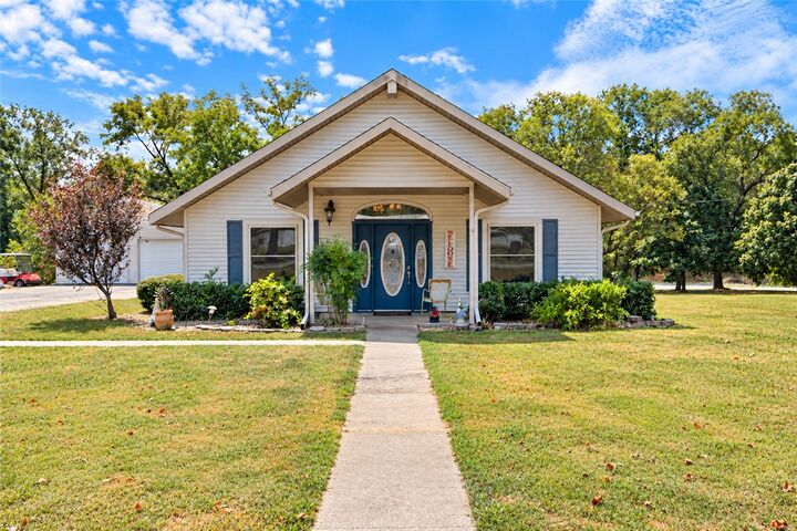 Property Photo:  128 Riverview Drive  MO 64831 