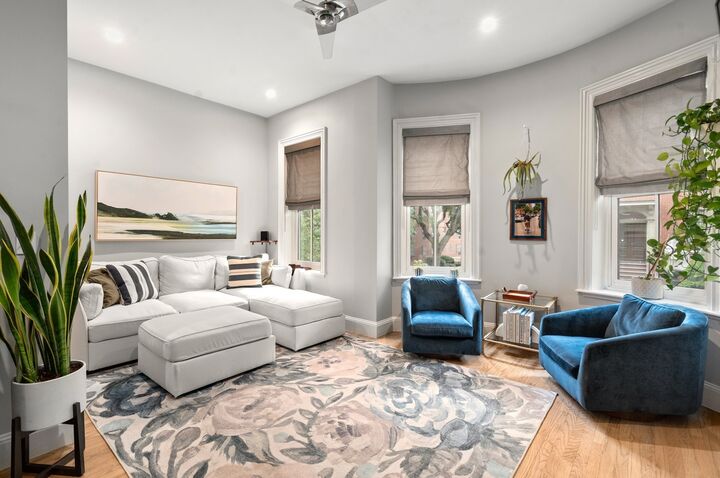 Property Photo:  209 W Canton St 3  MA 02116 