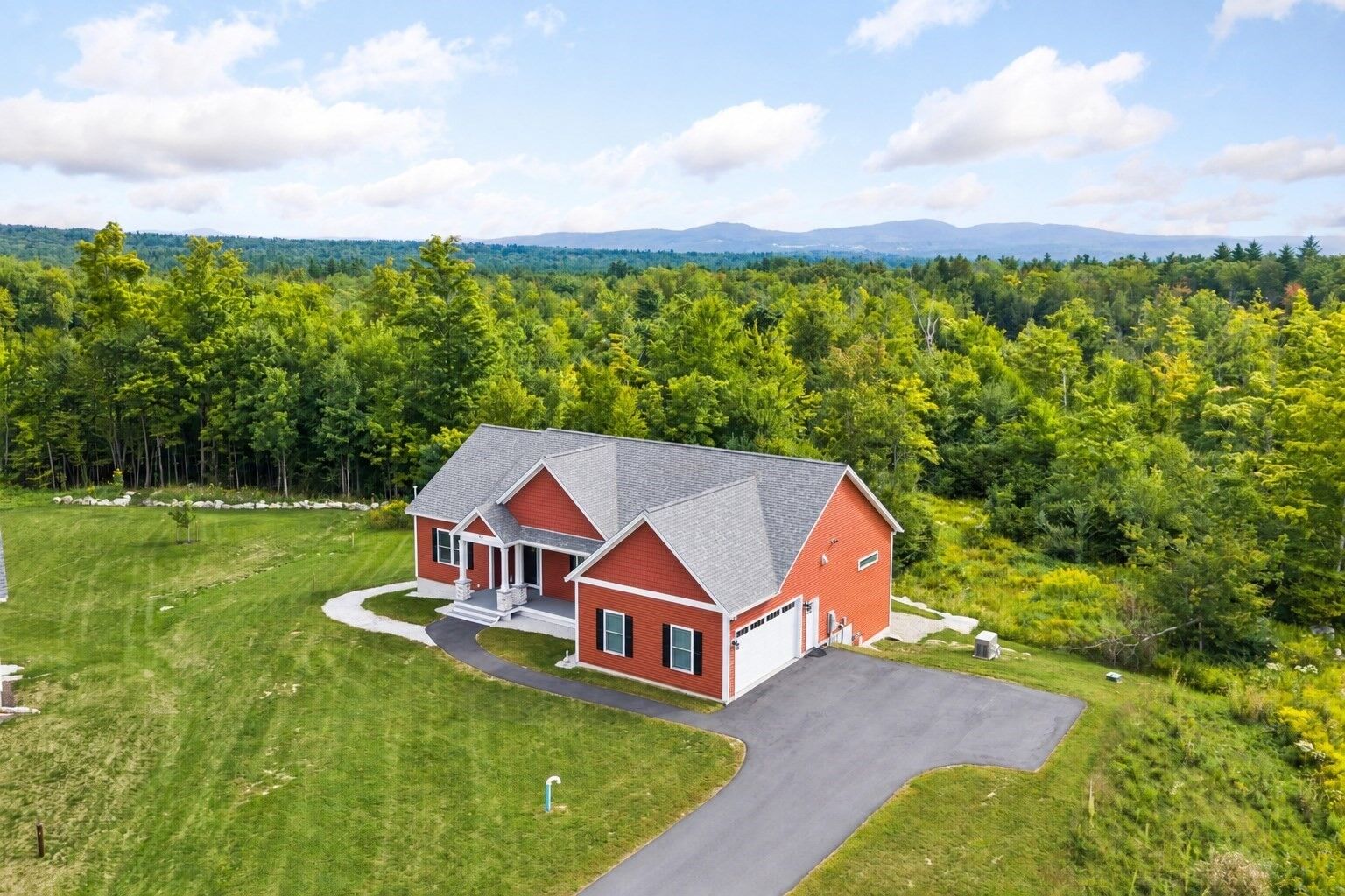 Property Photo:  431 Grady Ln 31  NH 03275 