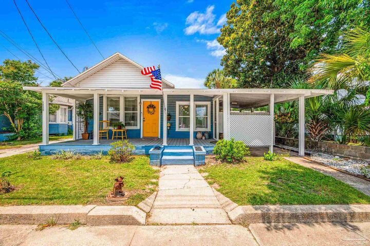 Property Photo:  1220 E Cervantes  FL 32501 
