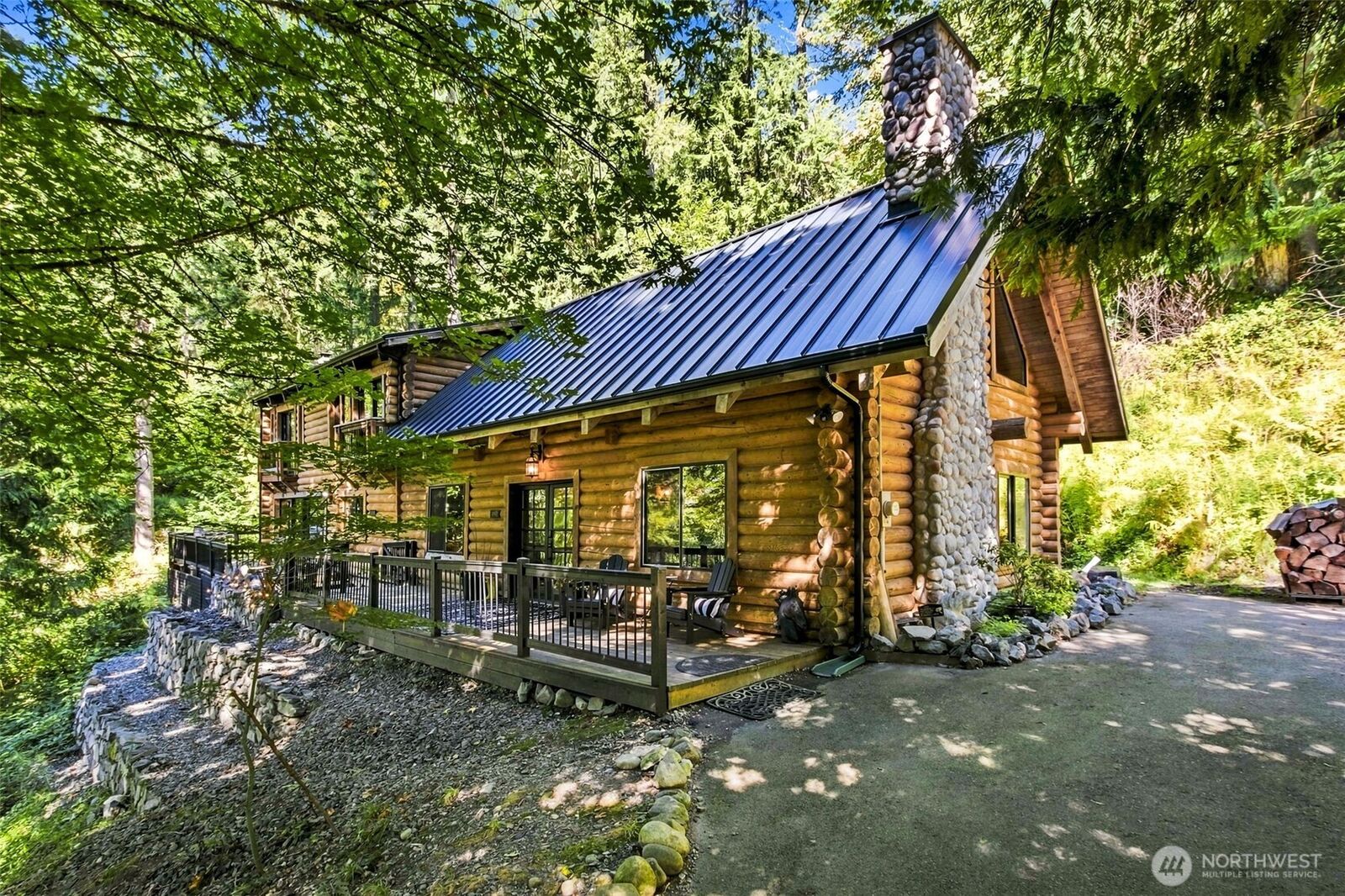 Property Photo:  27507 SE 154 Place  WA 98027 