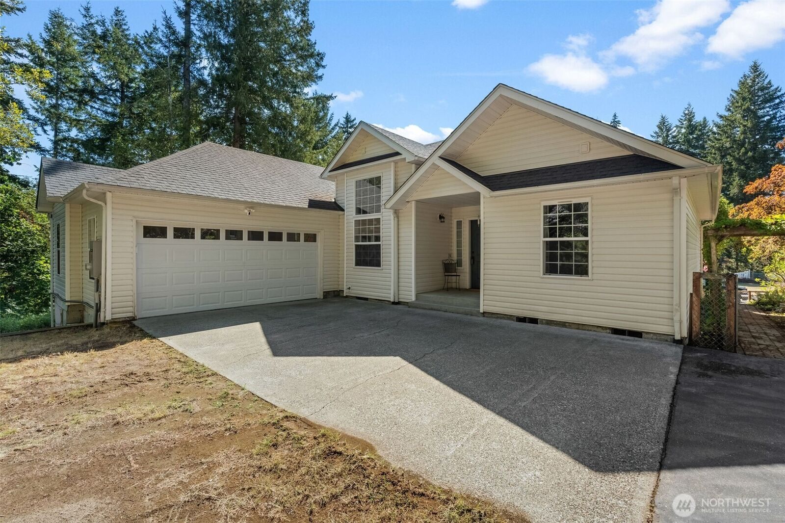 Property Photo:  10939  Branch Place SE  WA 98367 