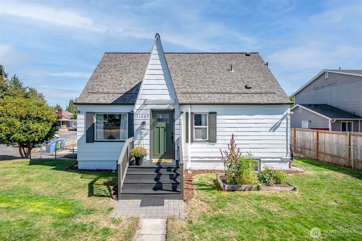 Property Photo: 11405 8th Avenue Ct S WA 98444