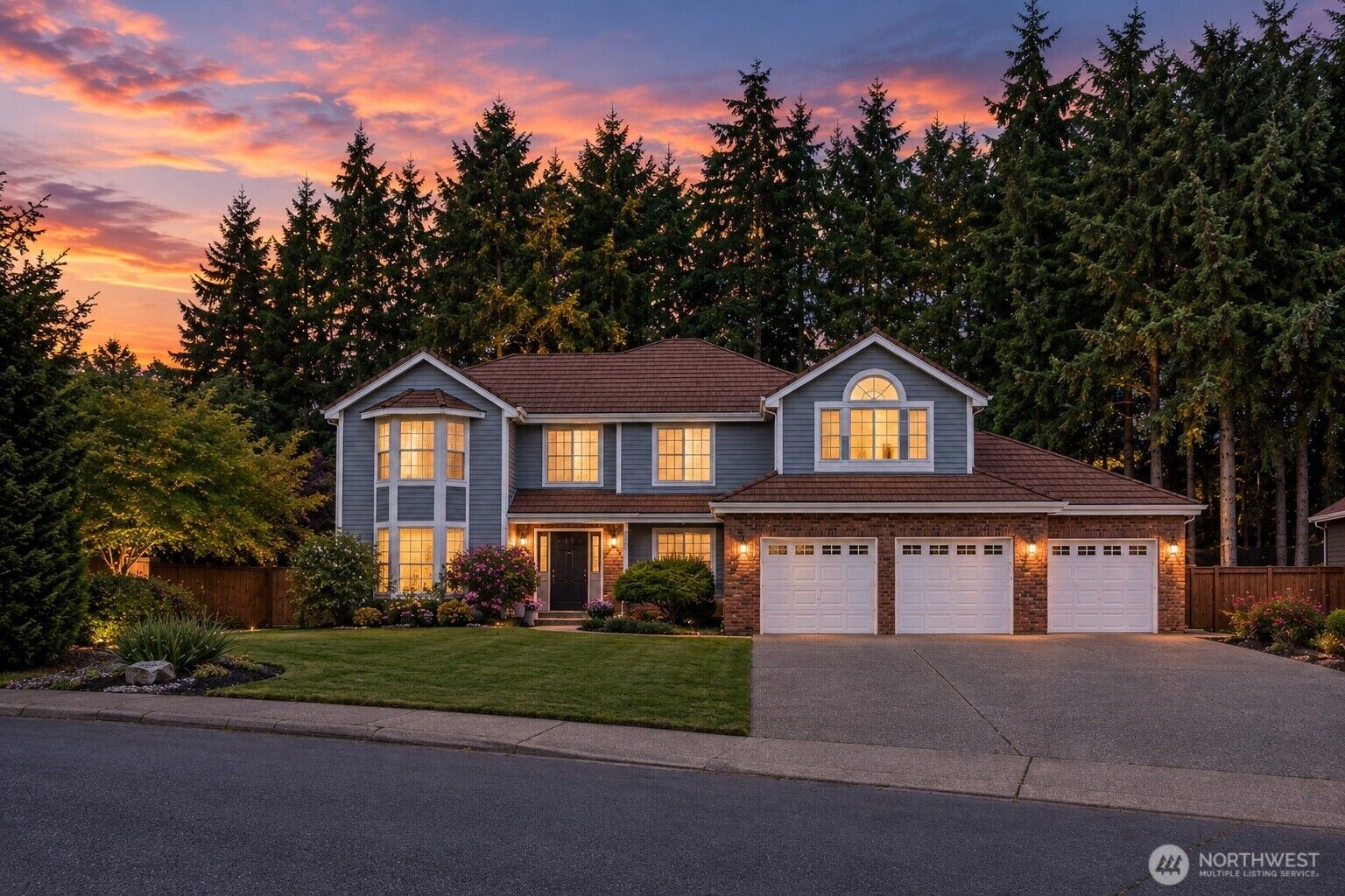 Property Photo: 16007 135th Ave Ct E WA 98374