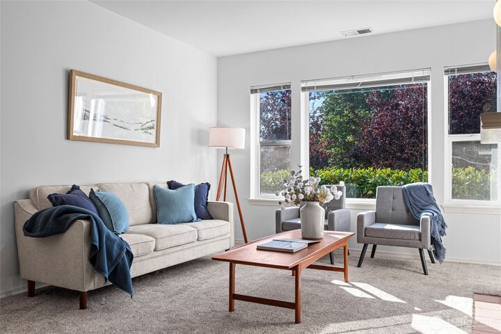 Property Photo: 11510 Maple Court WA 98275