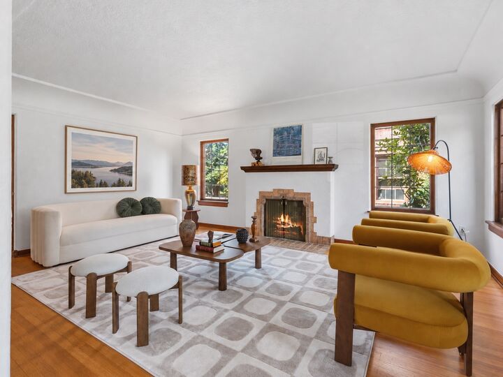 Property Photo: 843 NE 81st Street WA 98115