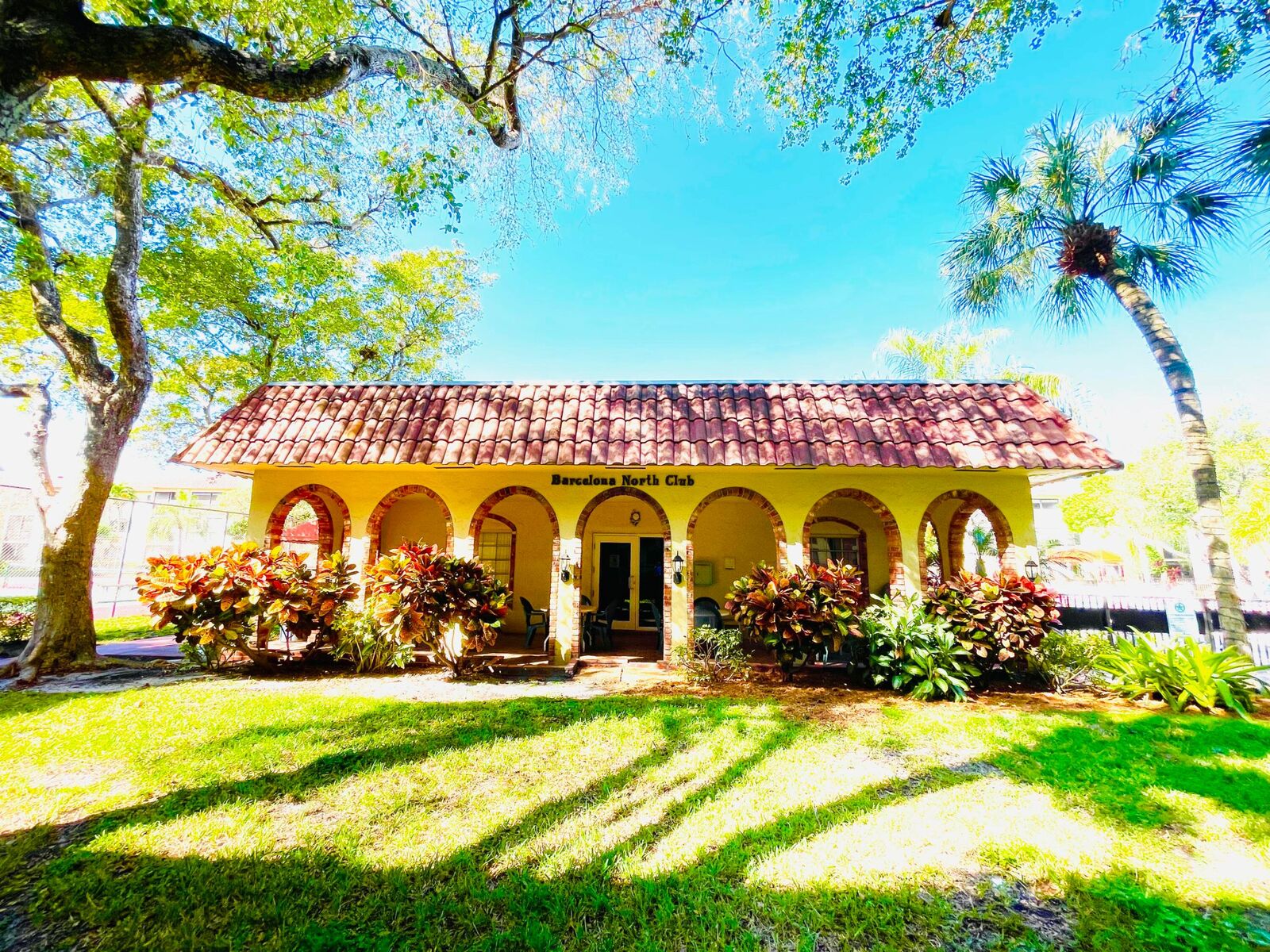 Property Photo: 259 S Cypress Road 547 FL 33060