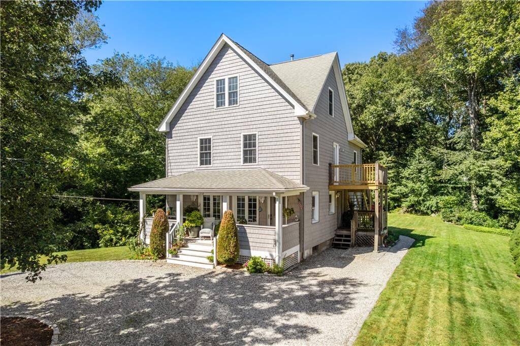 Property Photo: 1370 Boston Neck Road RI 02874