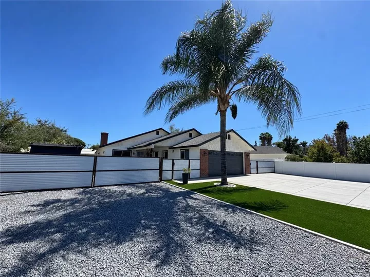 Property Photo:  41870 B Street  CA 92562 