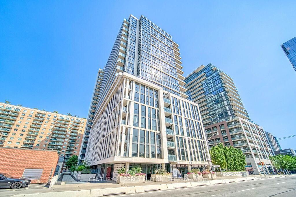 Property Photo:  400 Adelaide Street E 1107  ON M5A 4S3 