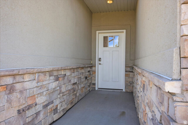 Property Photo: 2395 W 3350 Ln S UT 84401