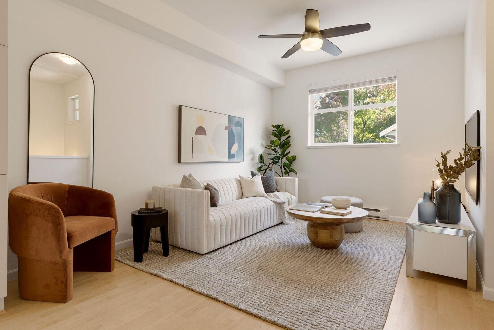 Property Photo: 935 Ewen Avenue 79 BC V3M 0A1