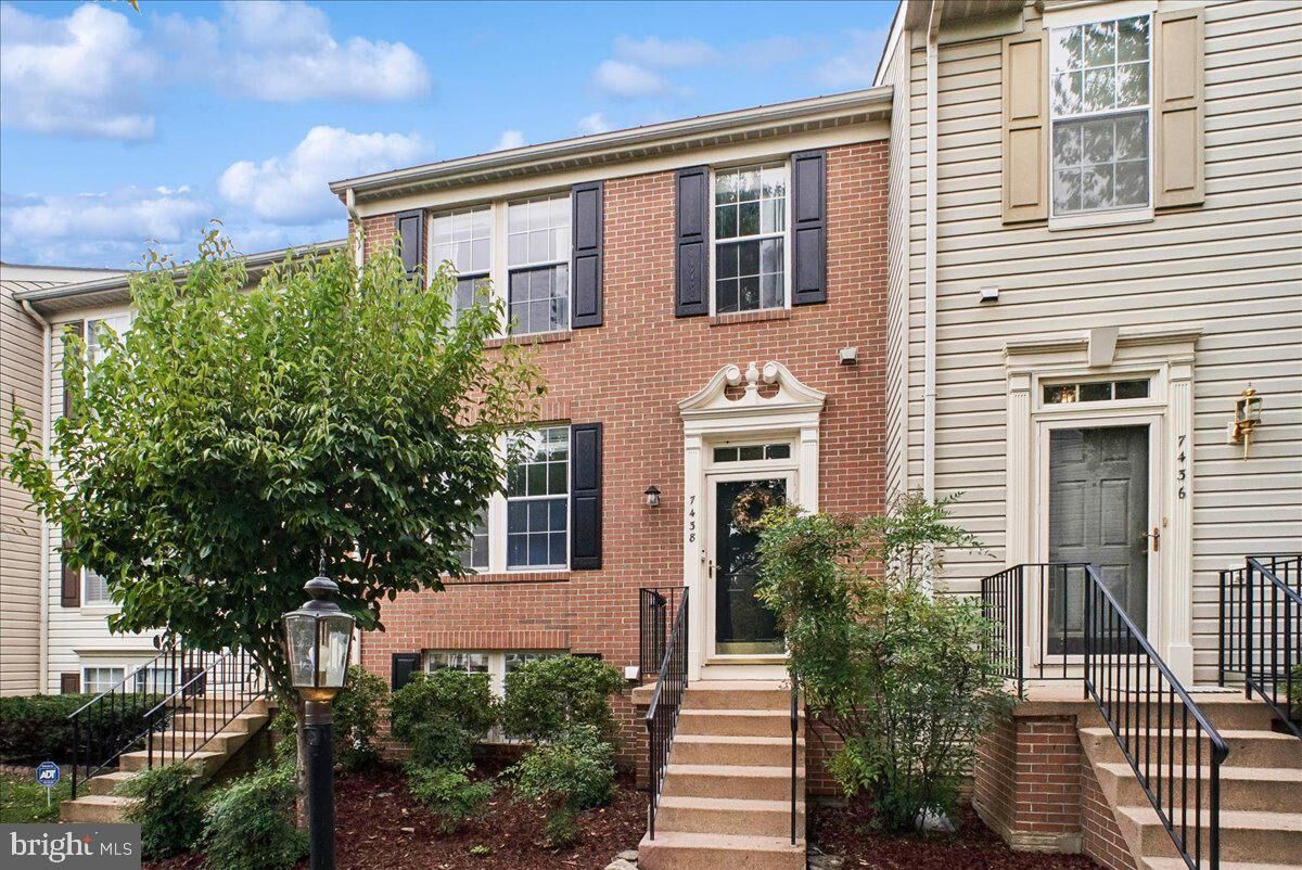 Property Photo:  7438 Gadsby Square  VA 22315 