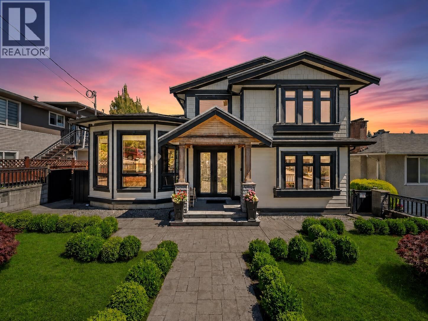 Property Photo:  7626 Hedley Avenue  BC V5E 2R3 