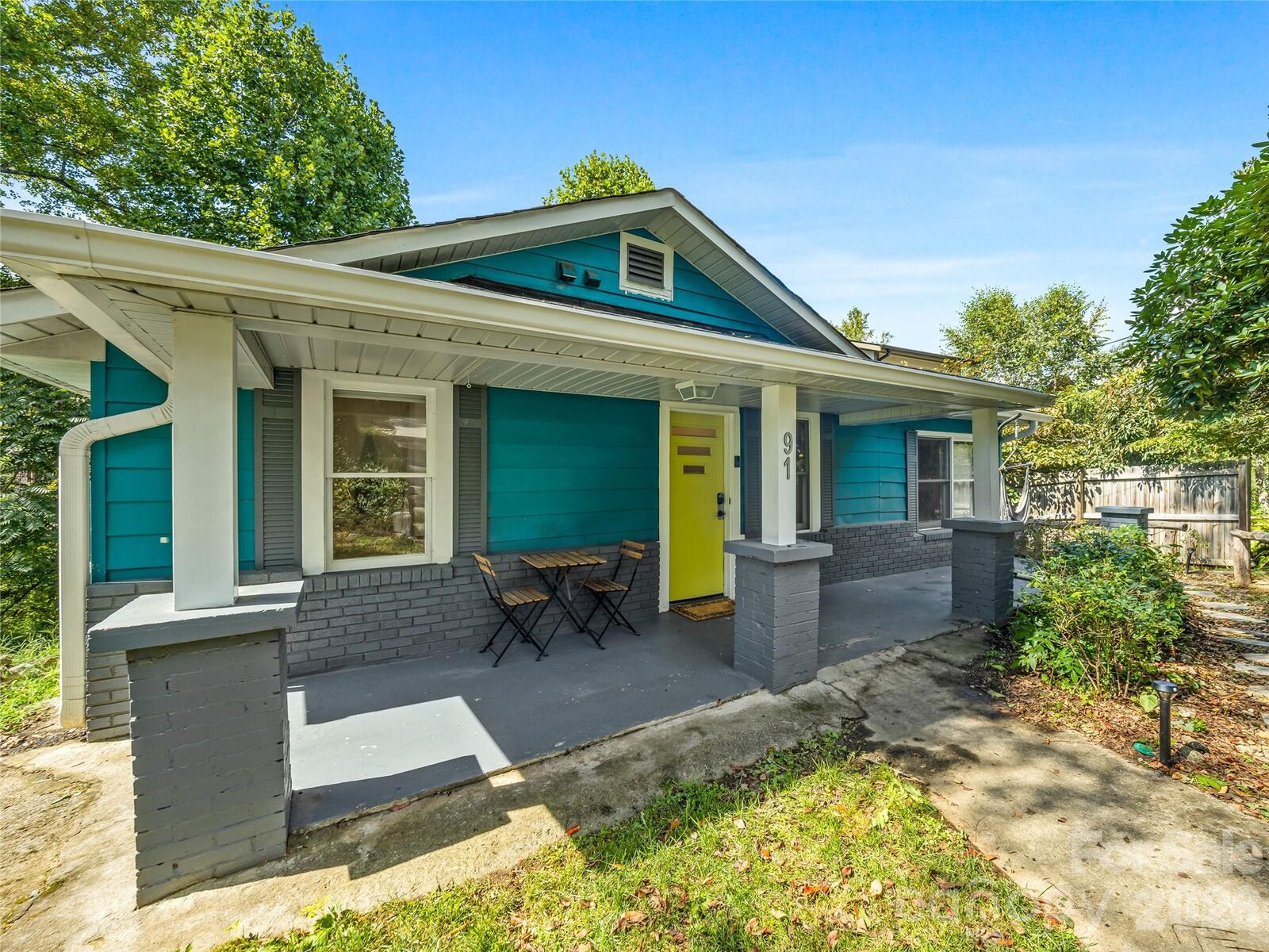Property Photo:  91 Deaver Street  NC 28806 