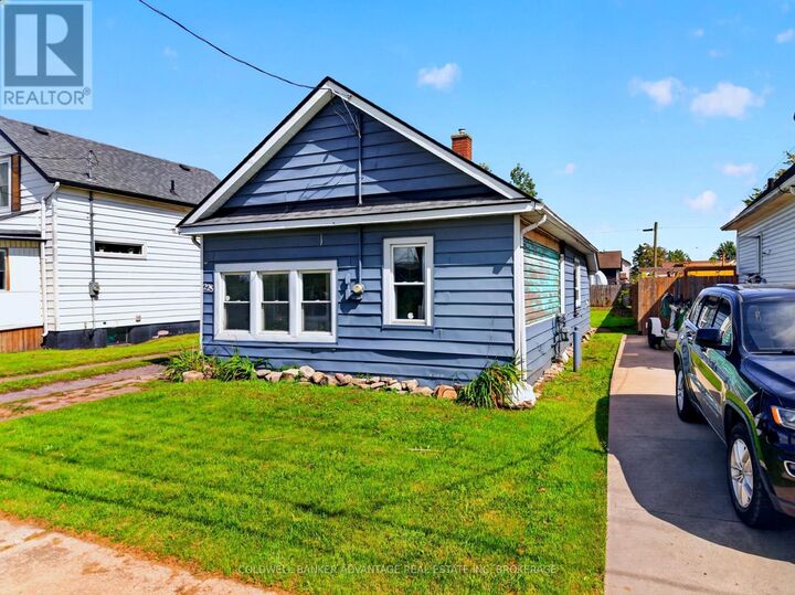 Property Photo:  229 Dain Avenue  ON L3B 3E7 