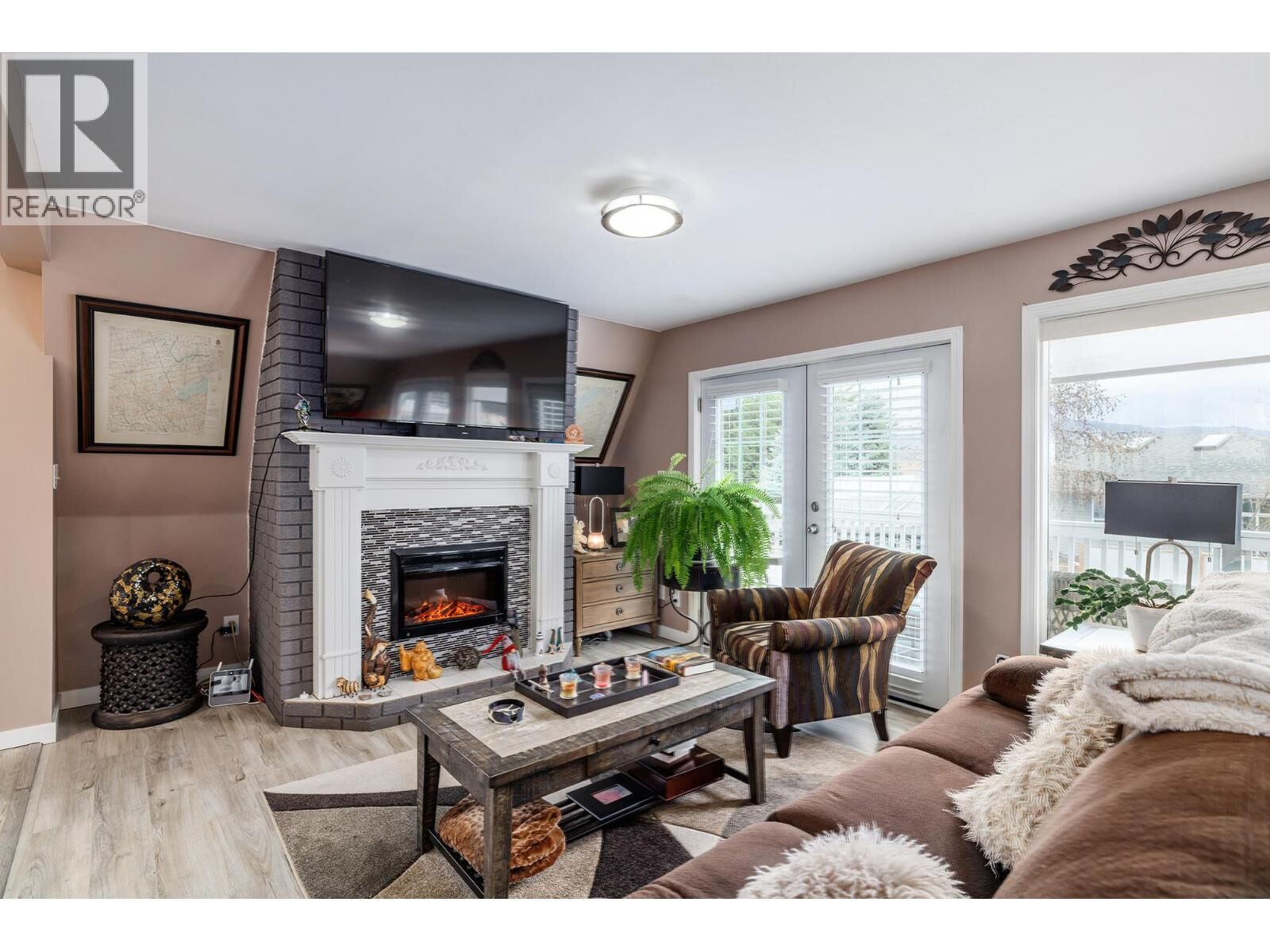 Property Photo:  682 Cougar Street  BC V1H 2A1 