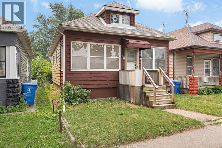 Property Photo:  497 McKay Avenue  ON N8B 1Z7 