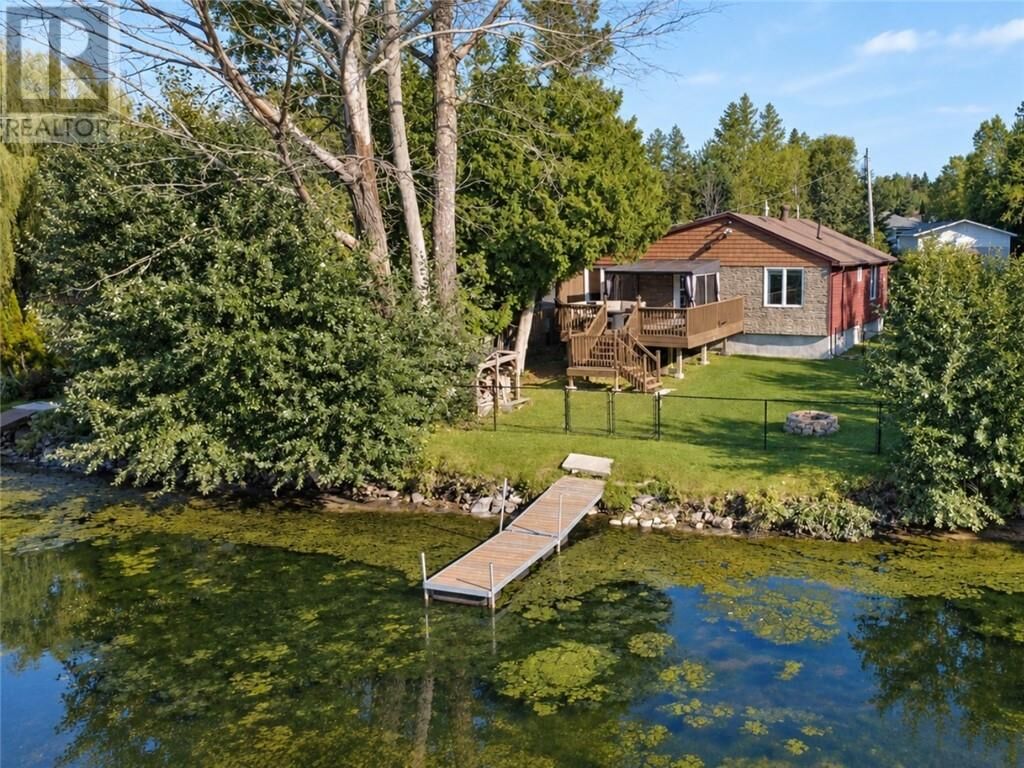 Property Photo: 231 Simon Lake Drive ON P0M 2M0