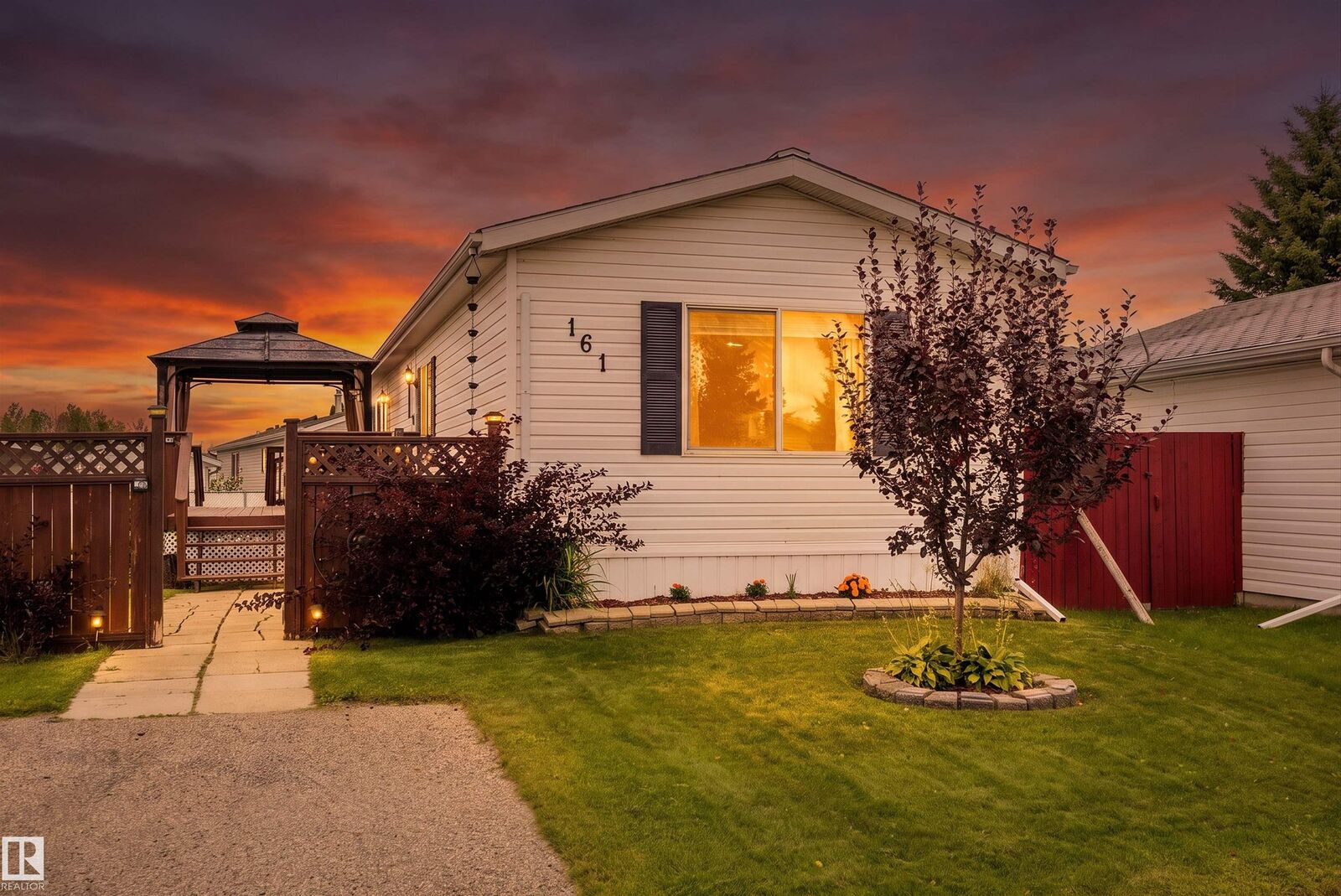 Property Photo:  3400 48 Street 161  AB T7Z 1R9 