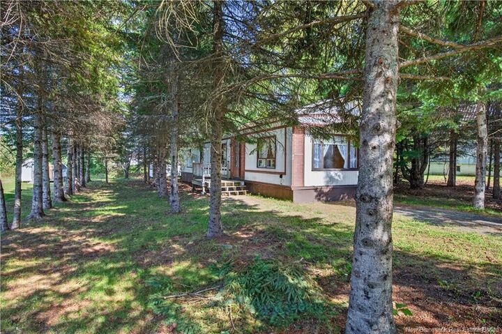 Property Photo:  20 Knox Street  NB E1N 4K1 