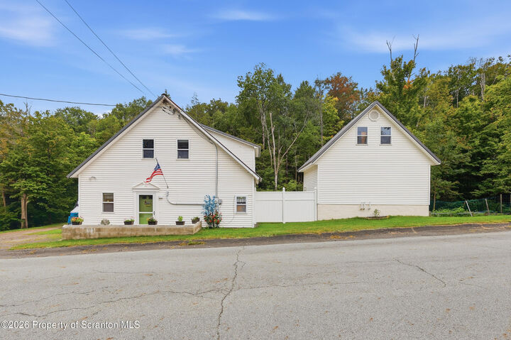 Property Photo:  167 Van Brunt Street  PA 18444 