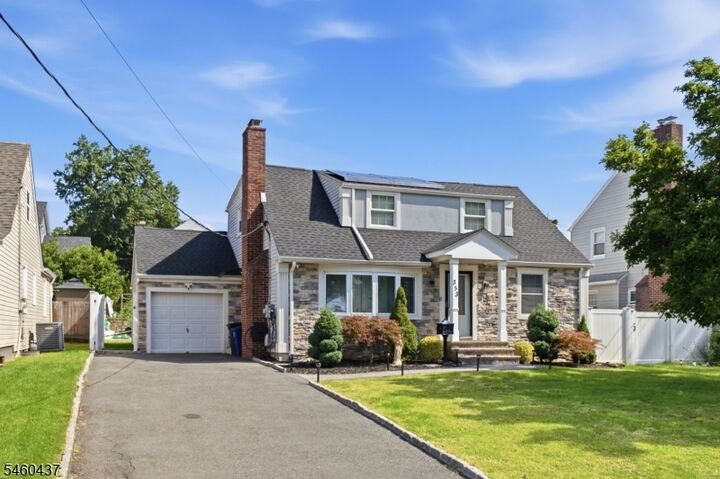 Property Photo:  353 Whitewood Rd  NJ 07083 