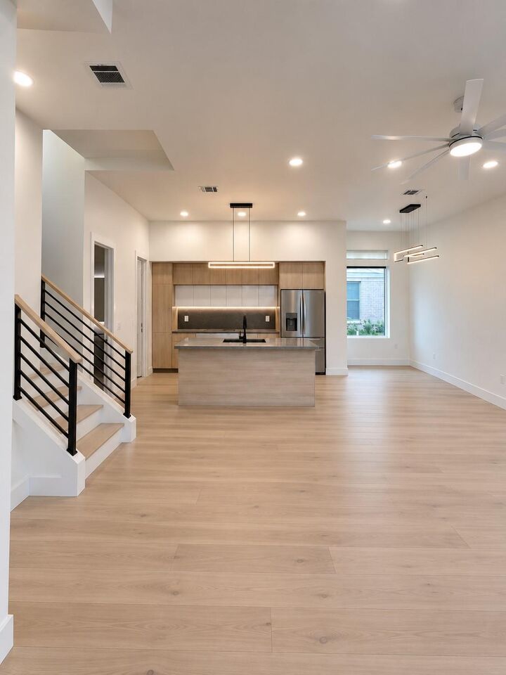 Property Photo: 1105 York Street B TX 77003