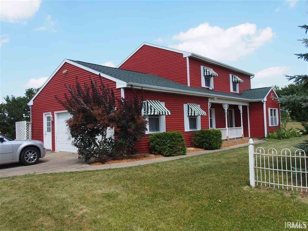 Property Photo: 422 W Gump Road IN 46845
