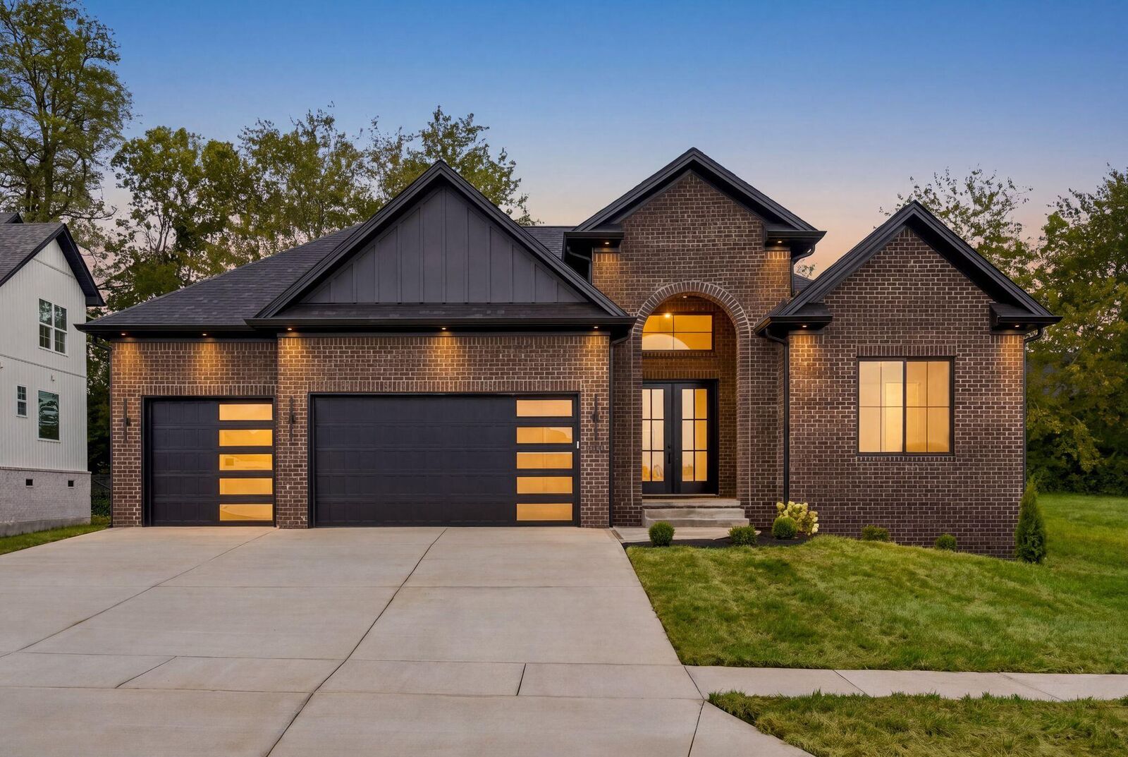 Property Photo: 1000 Shelburne Way KY 40356