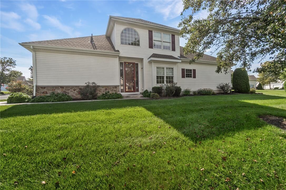 Property Photo:  3000 Oak Hills Drive  PA 18067 