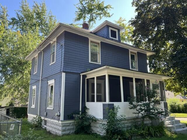 Property Photo:  231 Rockwell Street  MI 49203 