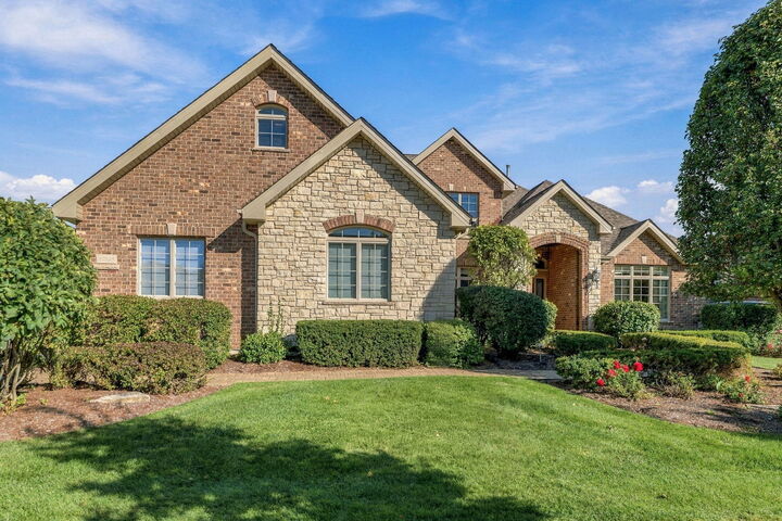 Property Photo:  13935 Bunratty Drive  IL 60467 