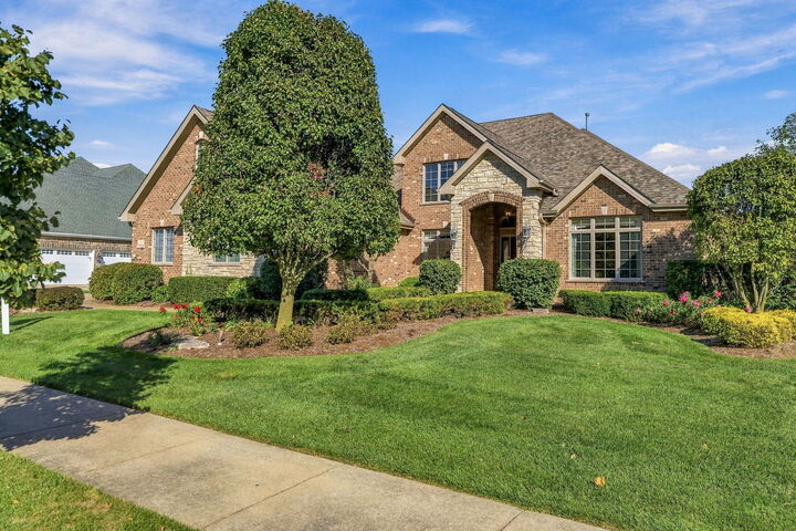 Property Photo: 13935 Bunratty Drive IL 60467