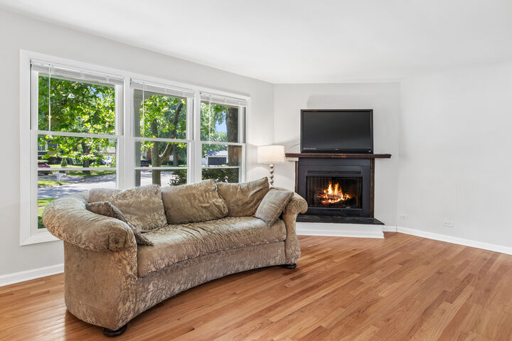 Property Photo: 3 Vigilance Court IL 60440