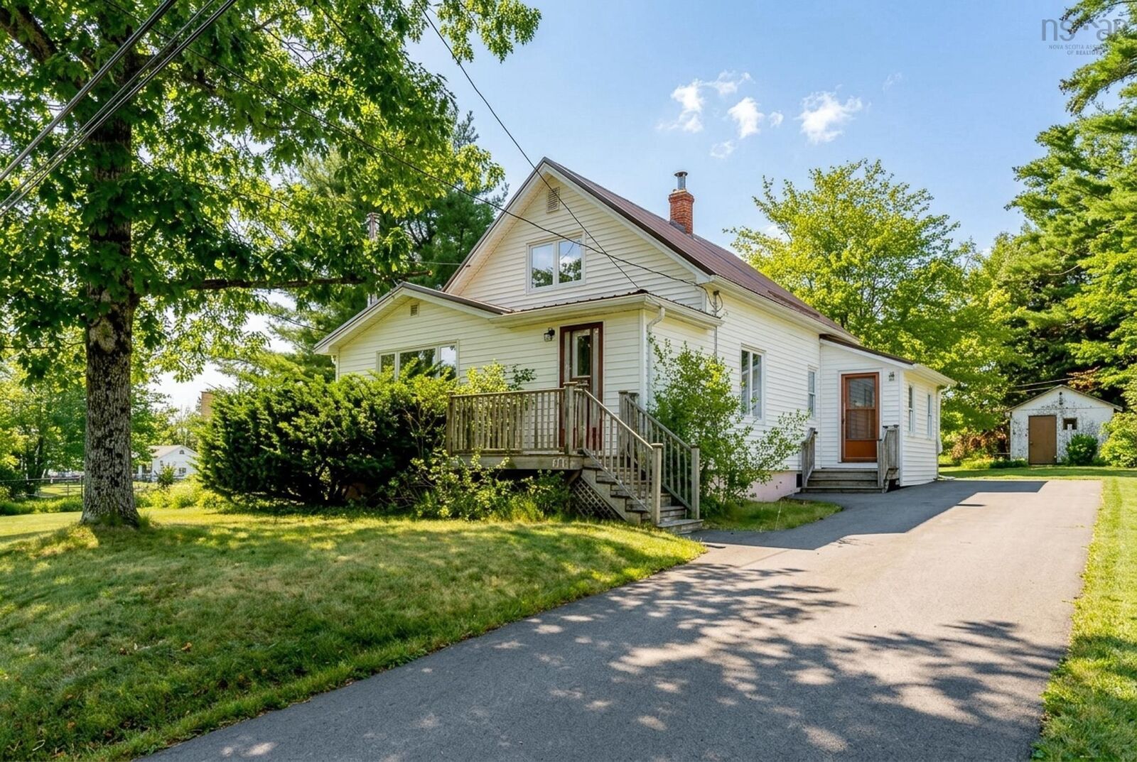 Property Photo:  114 Kitchener Street  NS B0N 2J0 