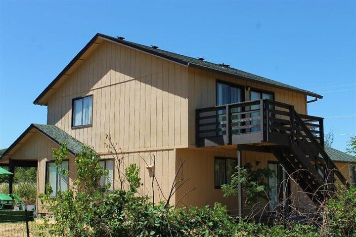 Property Photo:  4223 Merita Terrace  OR 97502 