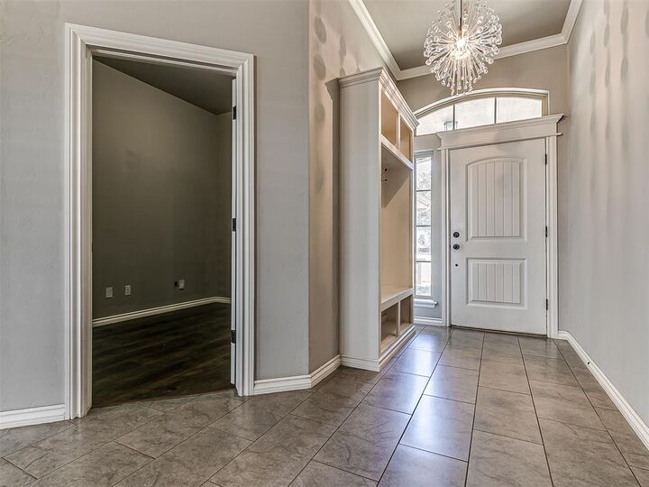 Property Photo:  2416 SE 92nd Terrace  OK 73160 