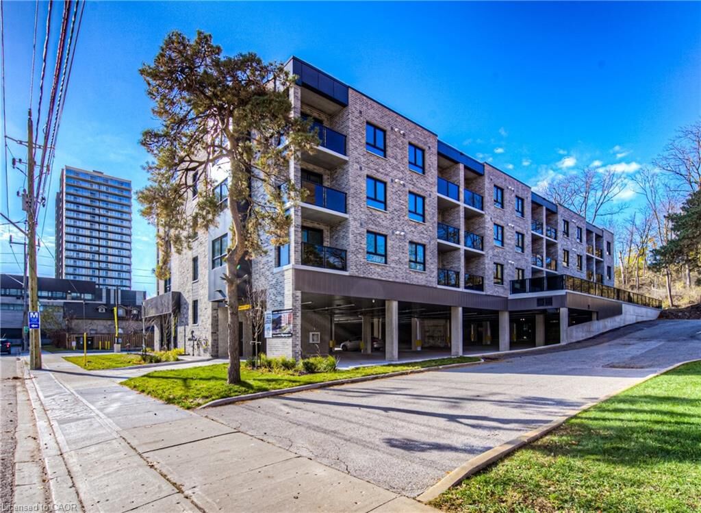 Property Photo:  30 George Street S 205  ON N1S 2M8 