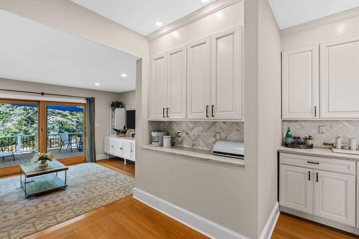 Property Photo:  186 Temple St  MA 02132 