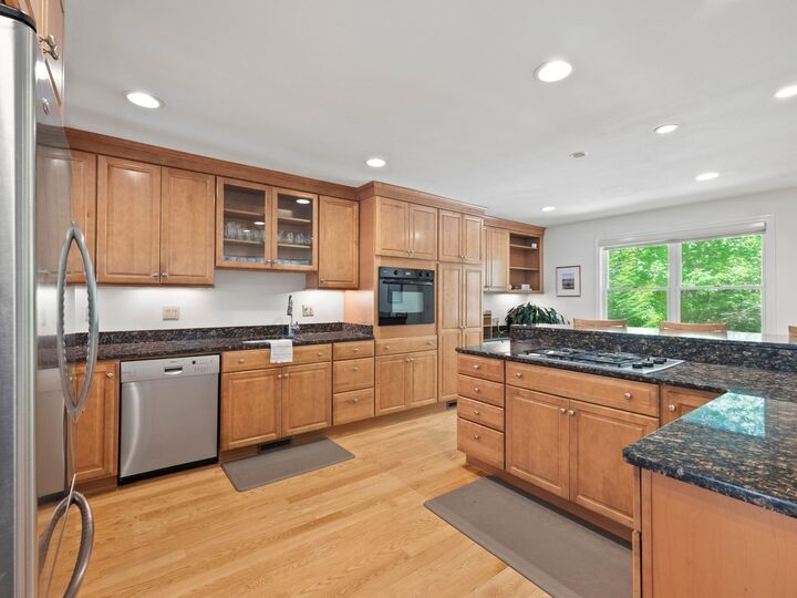 Property Photo:  4 Quail Run 4  MA 01720 