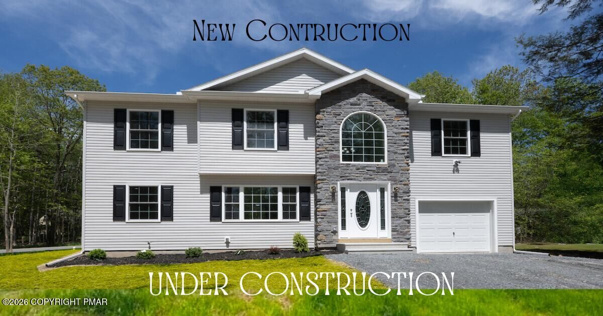 Property Photo: 2142 Wild Cherry Ln 11 Lane PA 18466