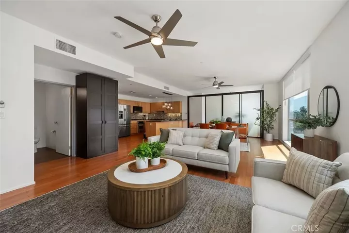 Property Photo: 285 W 6th St 326 CA 90731